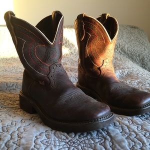 Square Toe Justin Boots